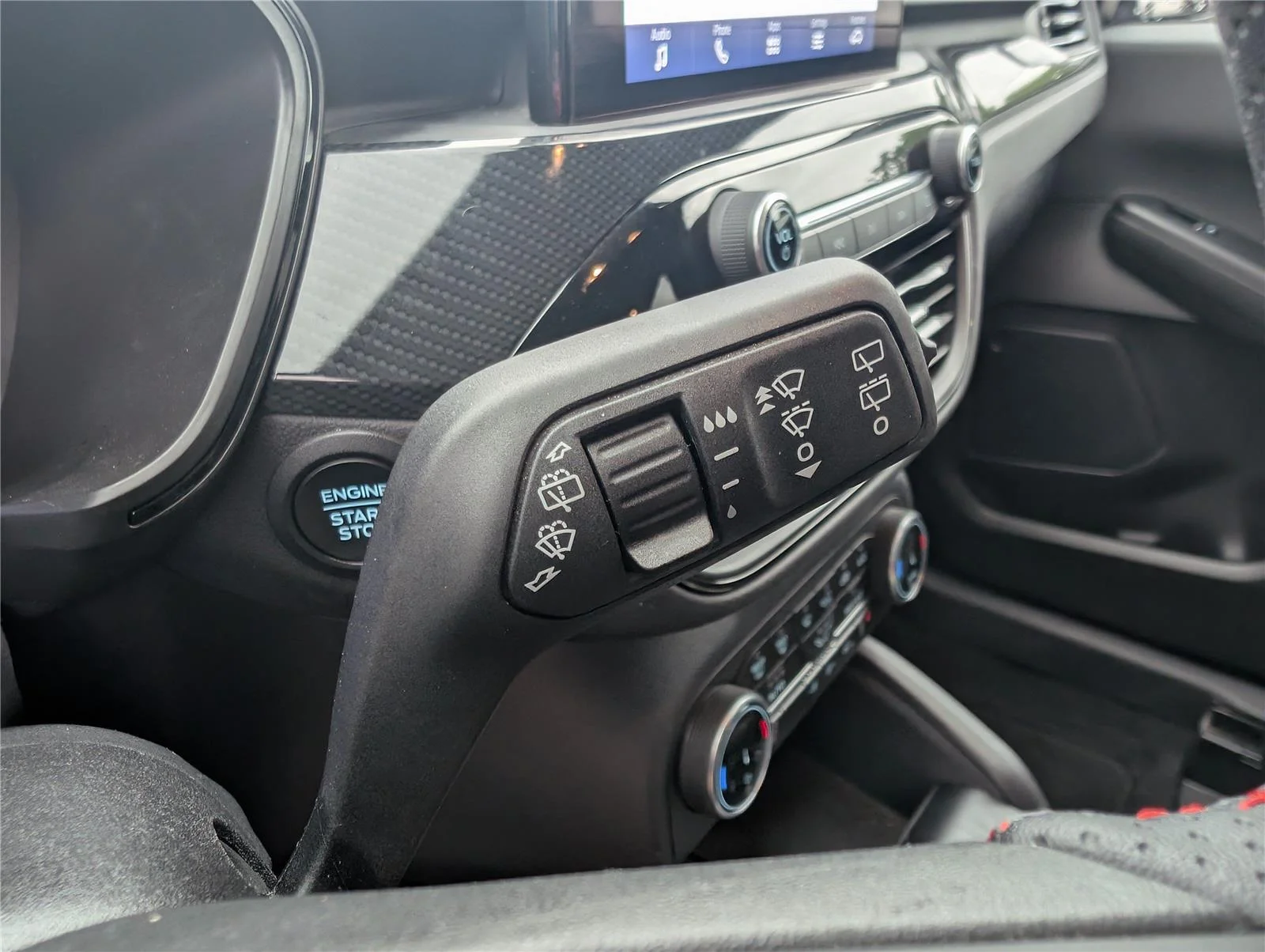 2024 Ford Escape ST-Line - Photo 24