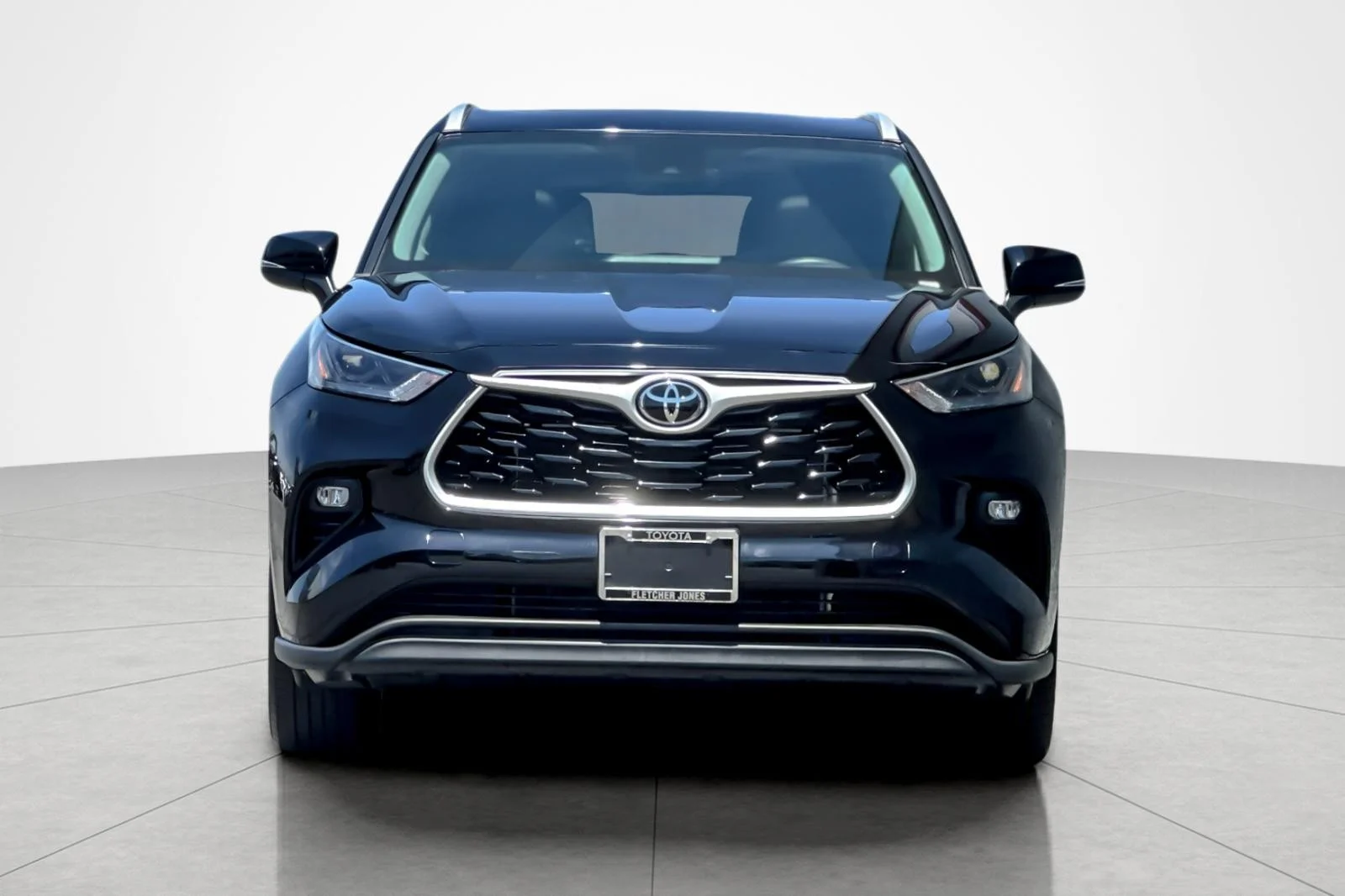 Certified Used 2024 MIDNIGHT BLACK Toyota XLE image 8