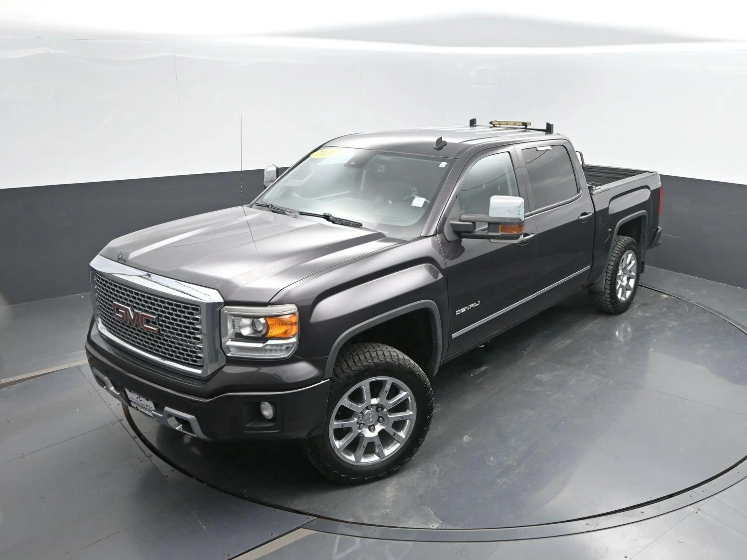 Used 2014 Iridium Metallic GMC Denali image 35