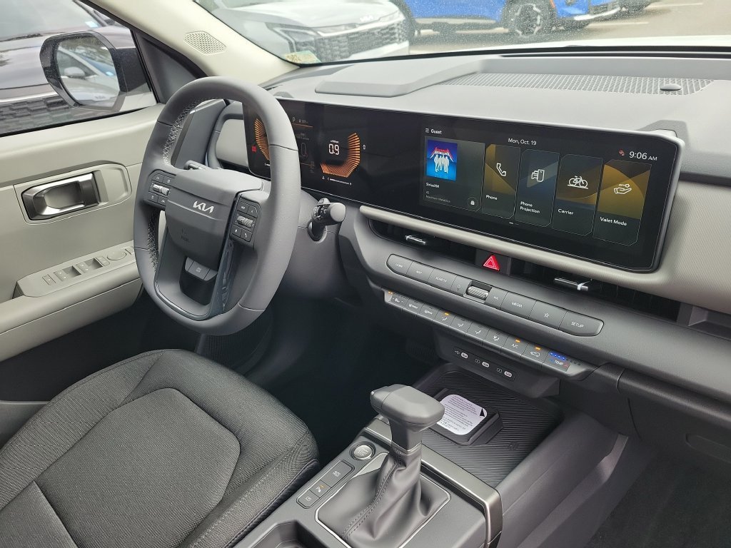 New 2027 Snow White Pearl Kia S image 6