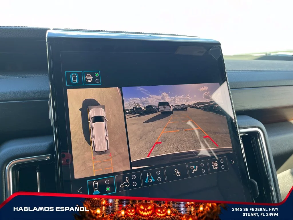 New 2027 Glacier White Tricoat GMC Denali image 32