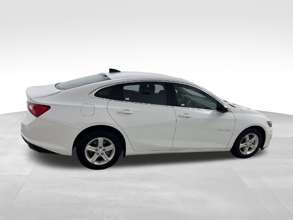 Used 2024 White Chevrolet LS image 6