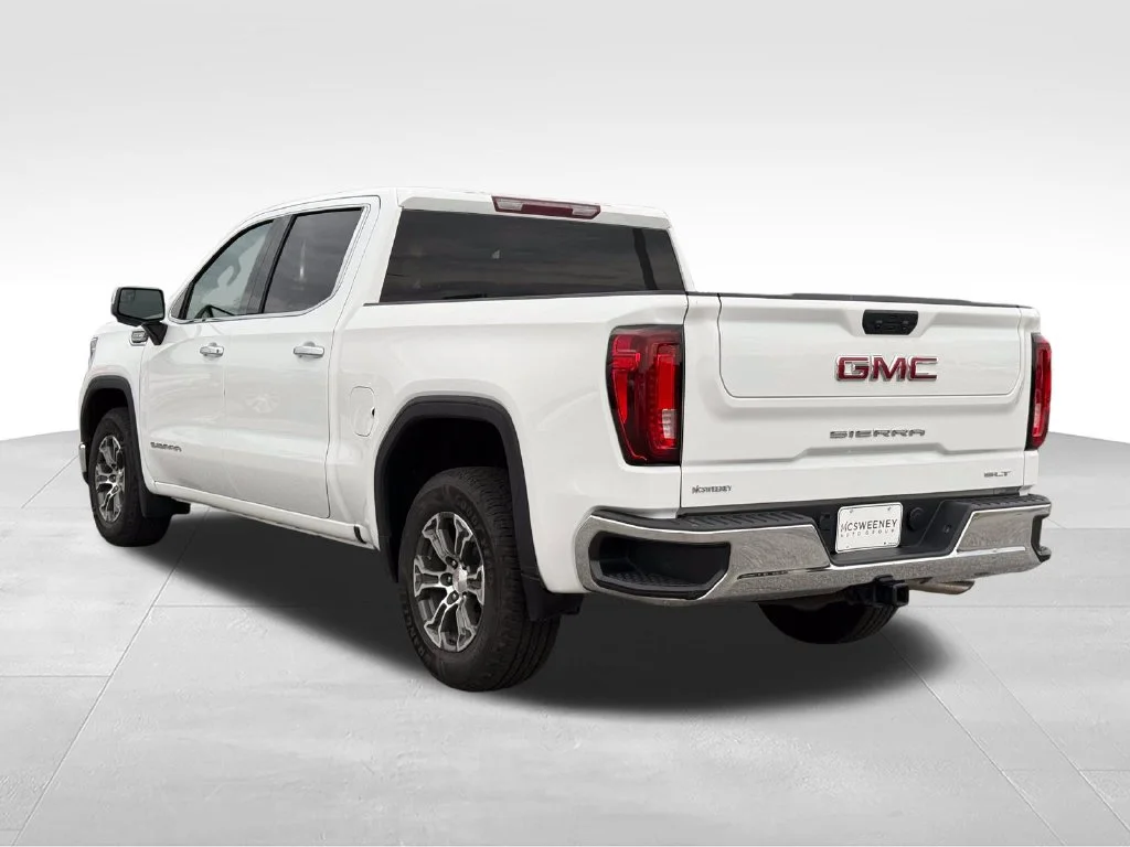 Used 2025 White GMC SLT image 3