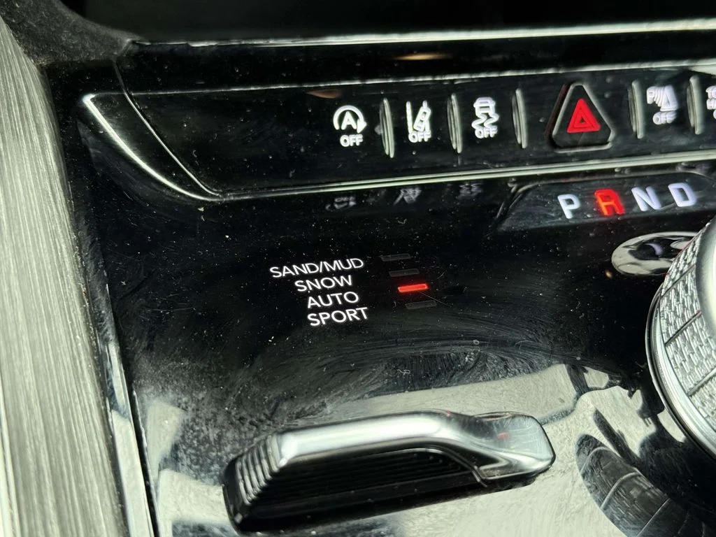Used 2024 Black Jeep Series II image 31