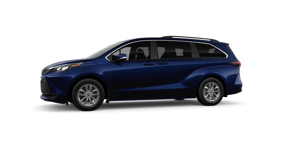 New 2026 Blueprint Toyota LE image 3