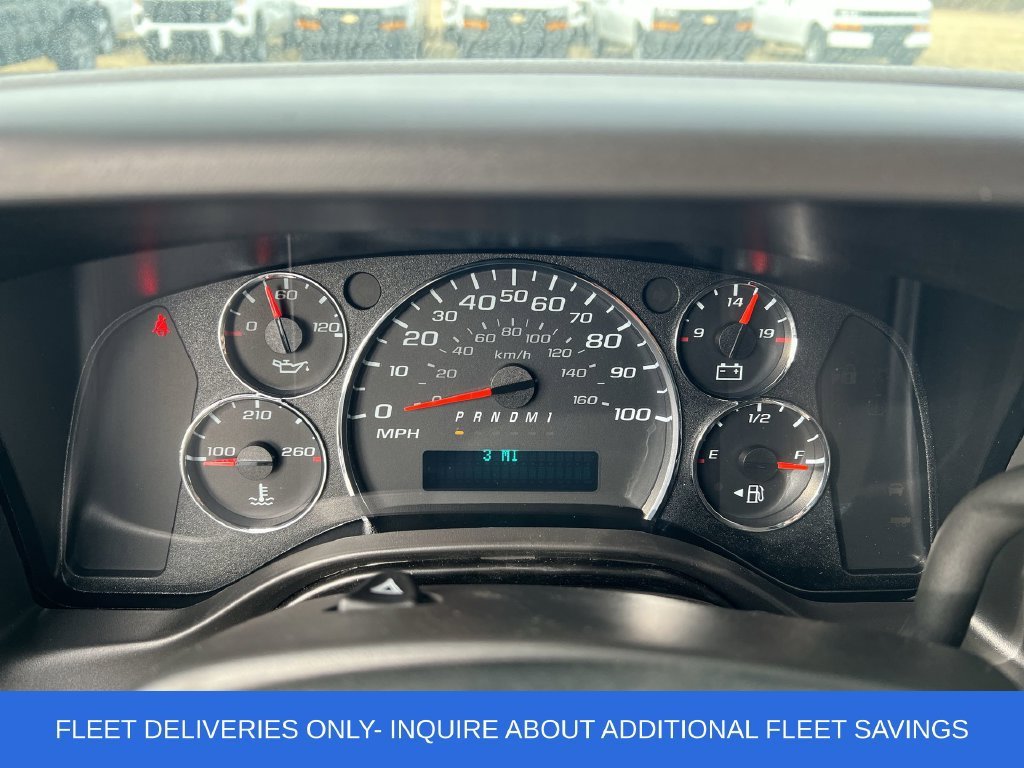 2025 Chevrolet Express Cargo Work Van - Photo 20