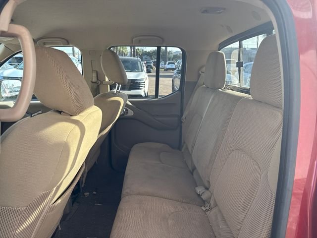 Used 2016 Red Nissan SV image 11