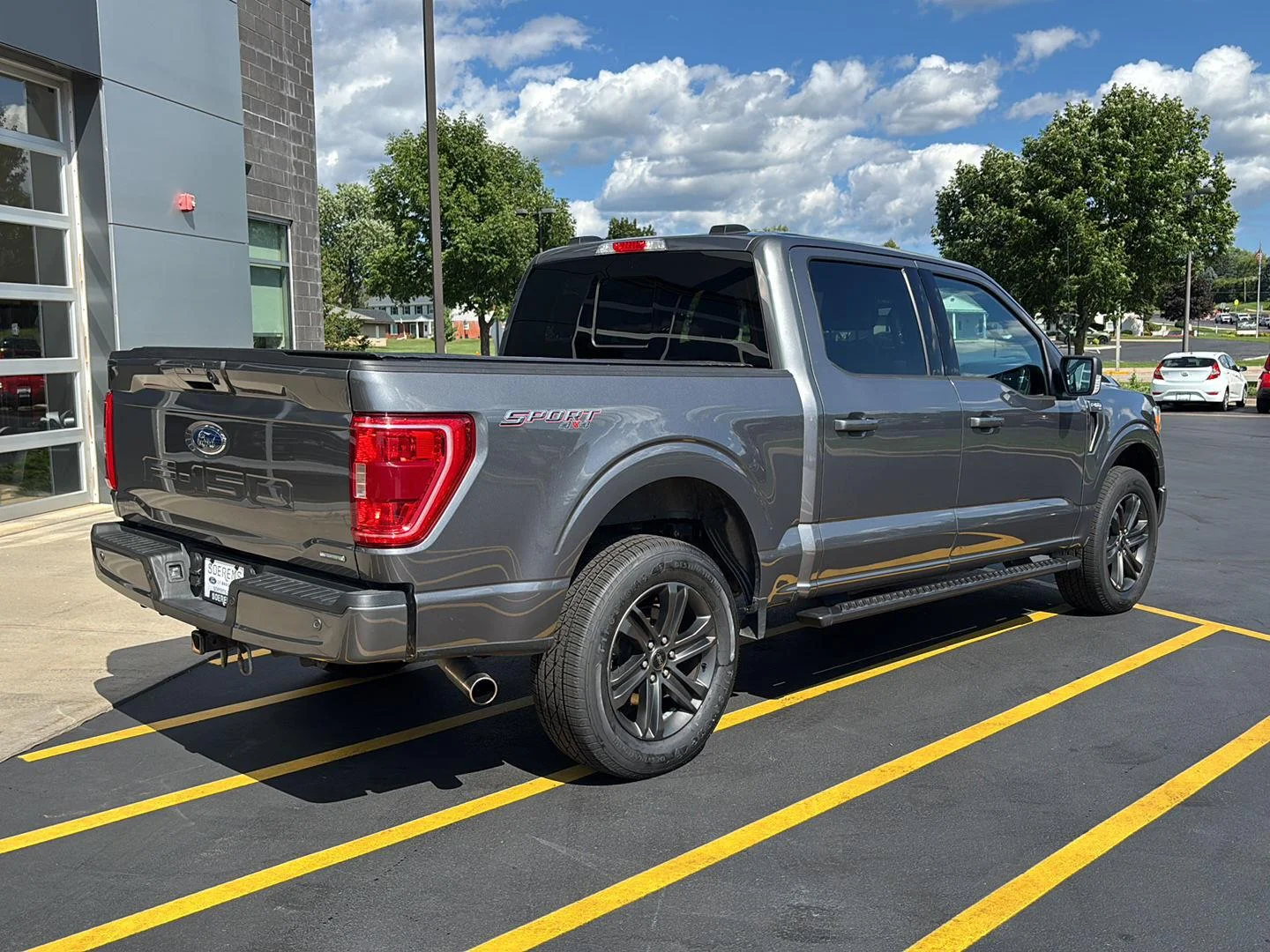 Used 2022 Carbonized Gray Ford XLT image 6