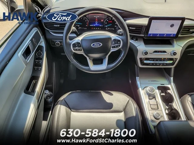 Certified Used 2023 White Metallic Ford XLT image 40