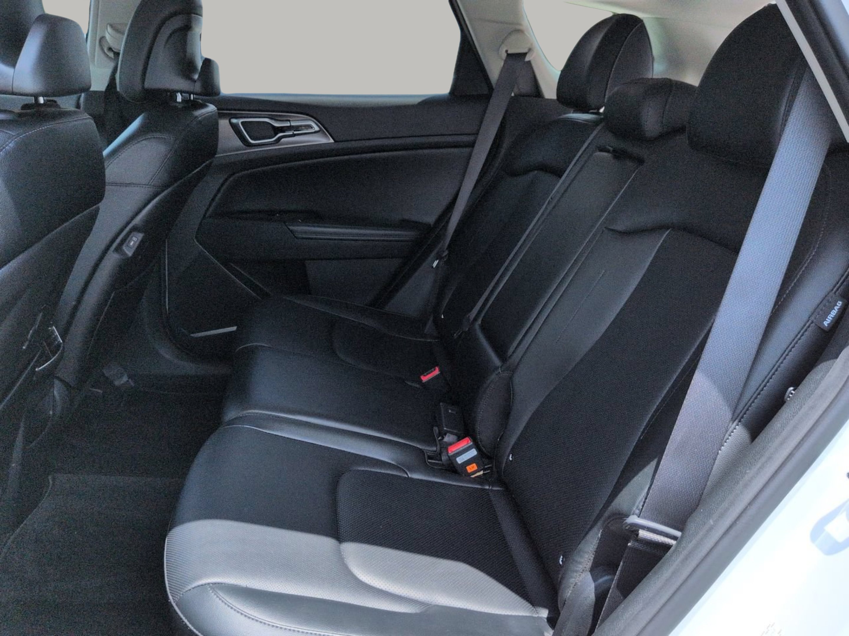 Certified Used 2024 Glacial White Pearl Kia SX image 18