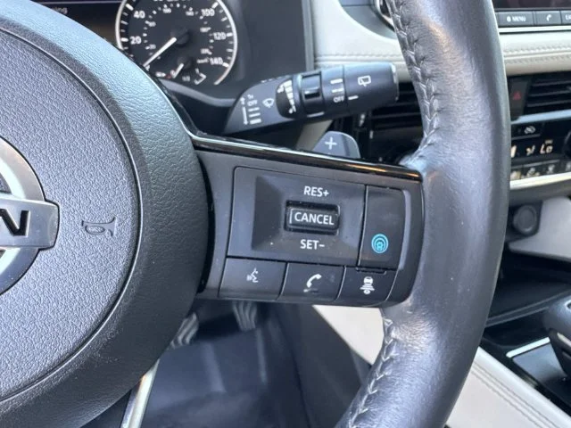 Used 2021 White Nissan SL image 52