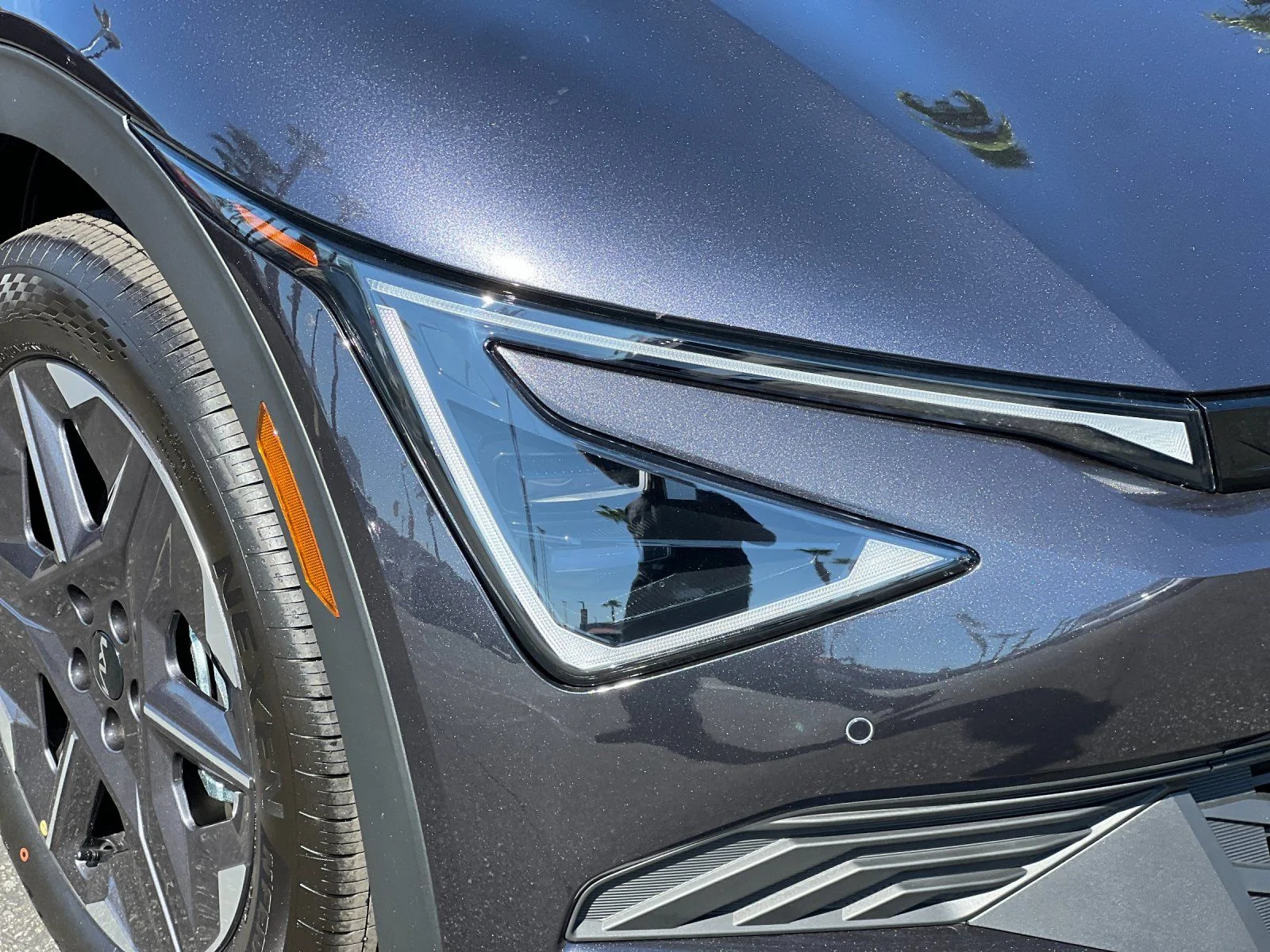 New 2026 Gray Kia Light image 30