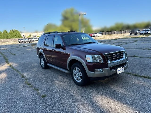 Used 2010  Ford Eddie Bauer image 14