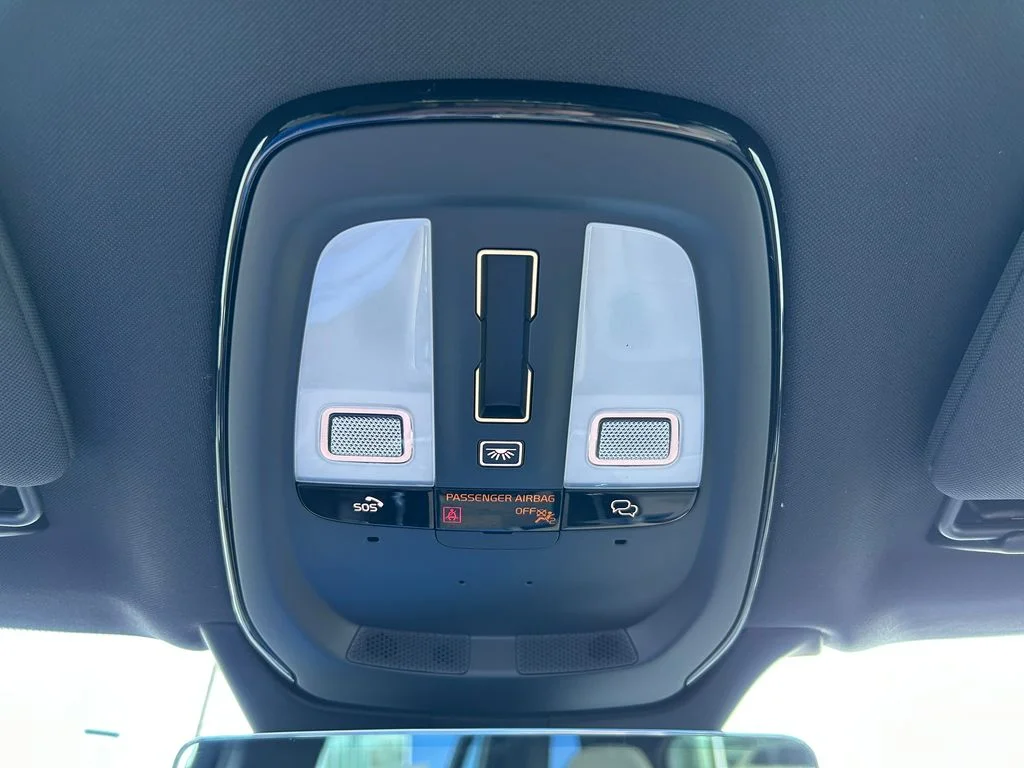 2026 Volvo XC90 Plus - Photo 30
