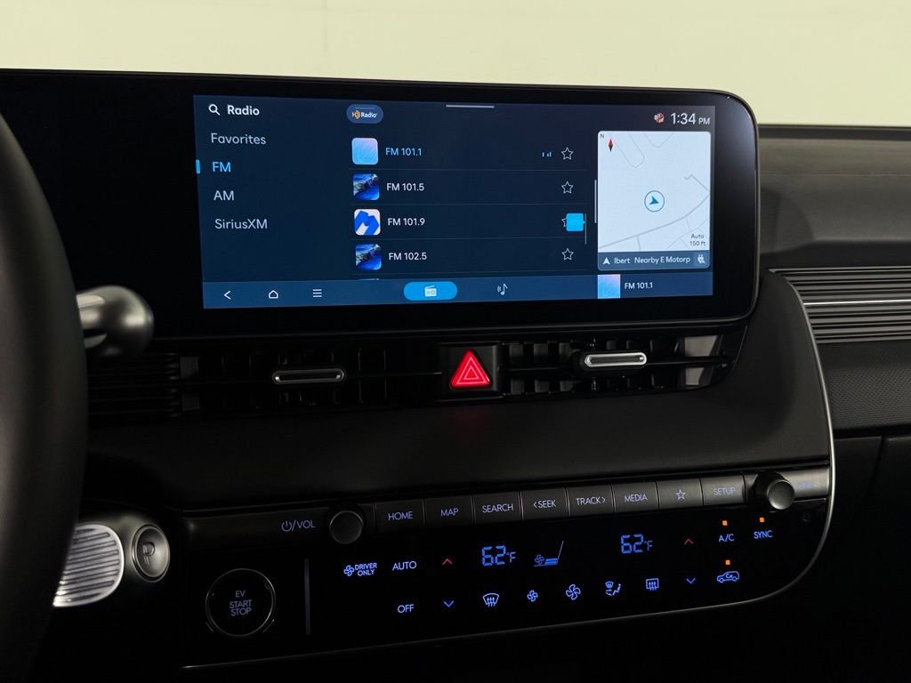Used 2026 Gold Hyundai Limited image 14