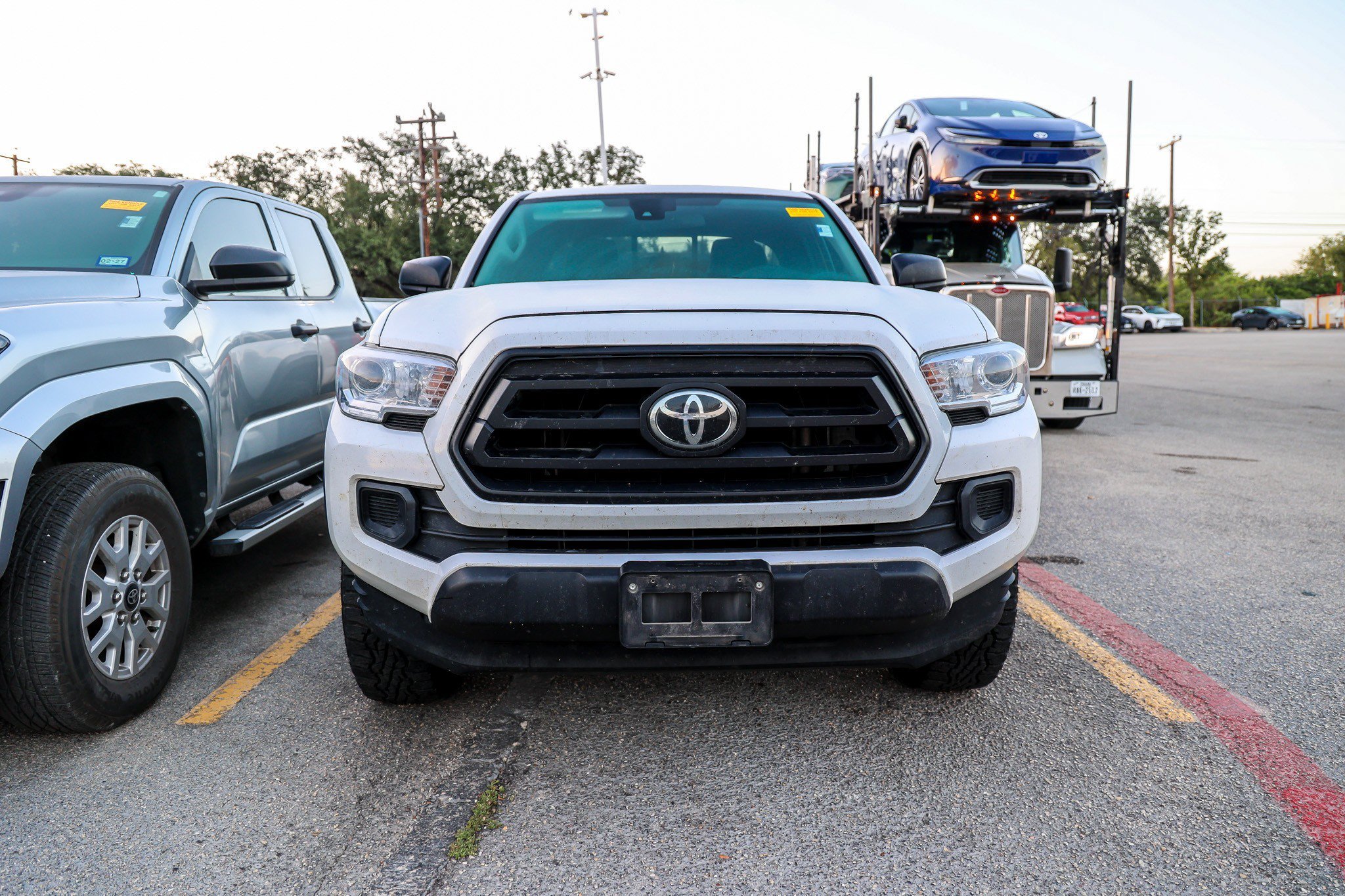 Used 2022 White Toyota SR image 3