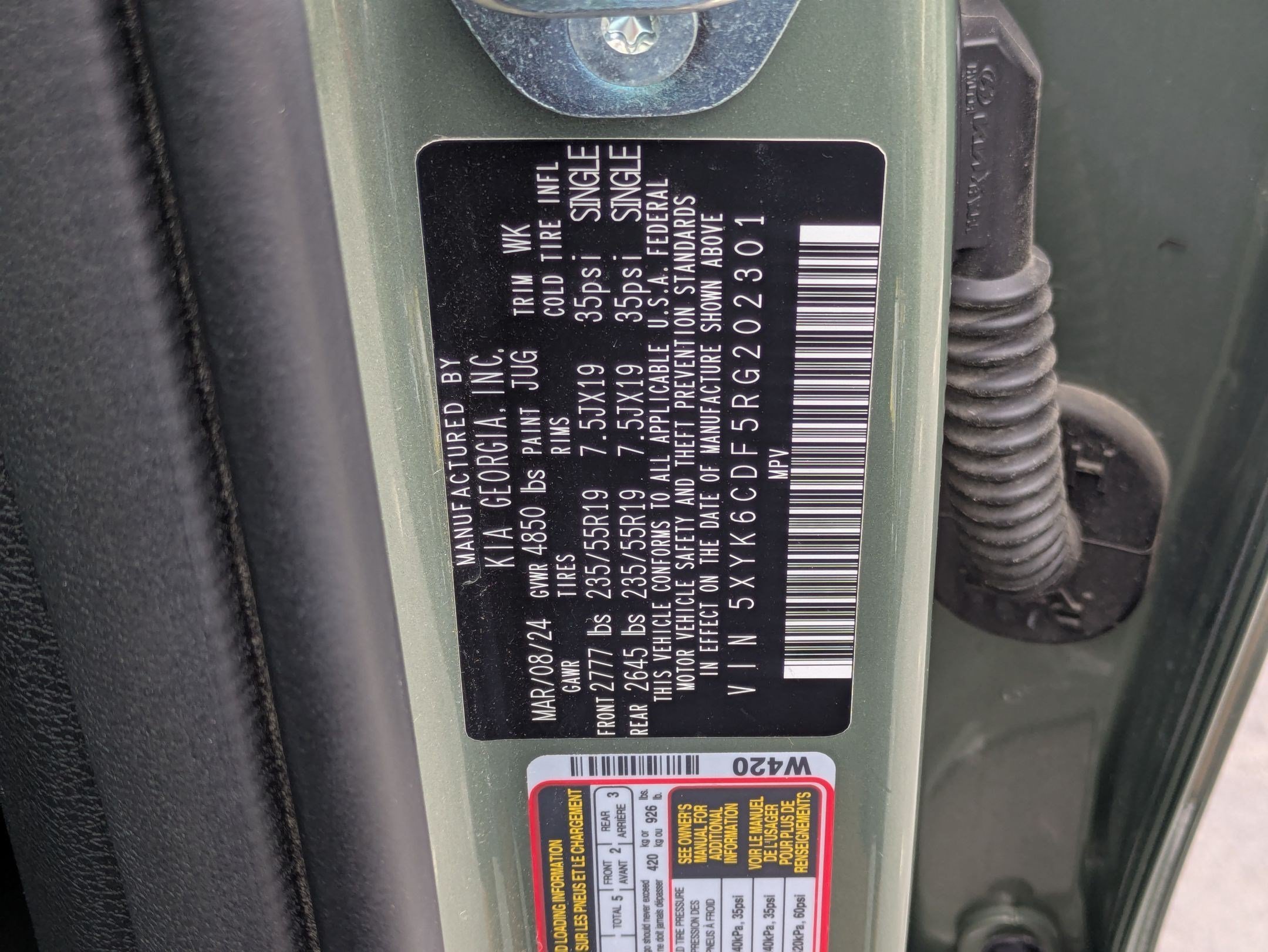 Used 2024 Jungle Green Kia X-Line image 35