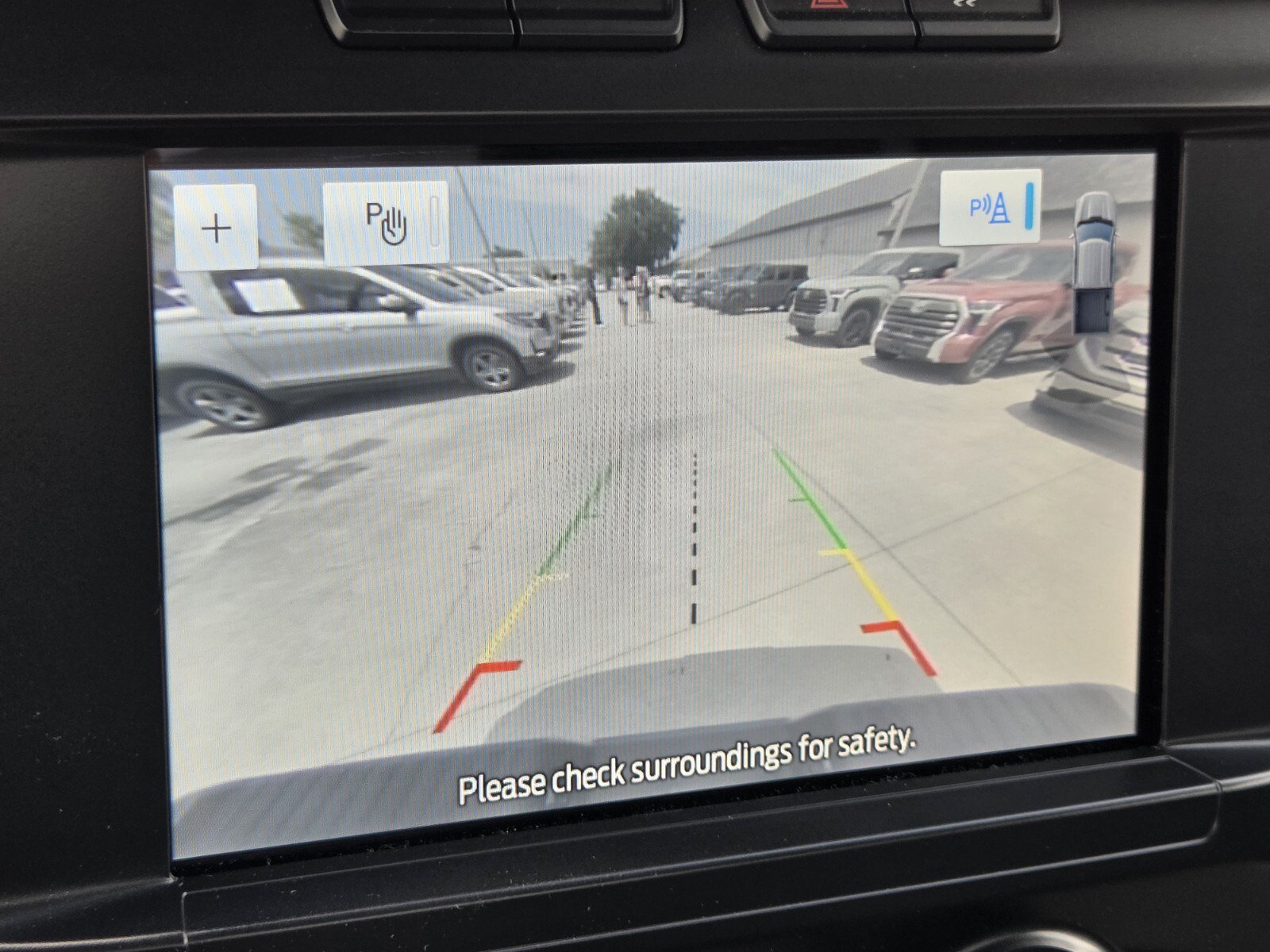 Used 2023 Blue Metallic Ford XL image 15