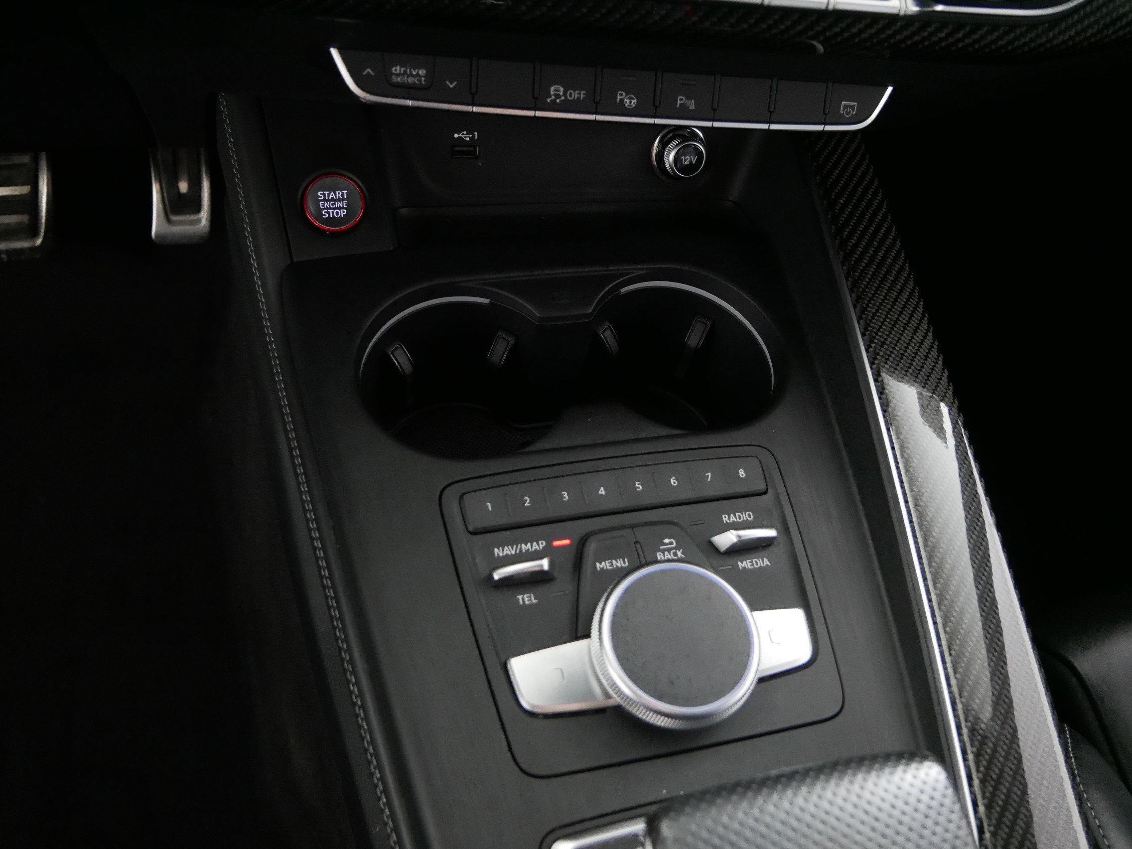 Used 2019 Daytona Gray Pearl Effect Audi Sedan 2.9 QTRO image 29