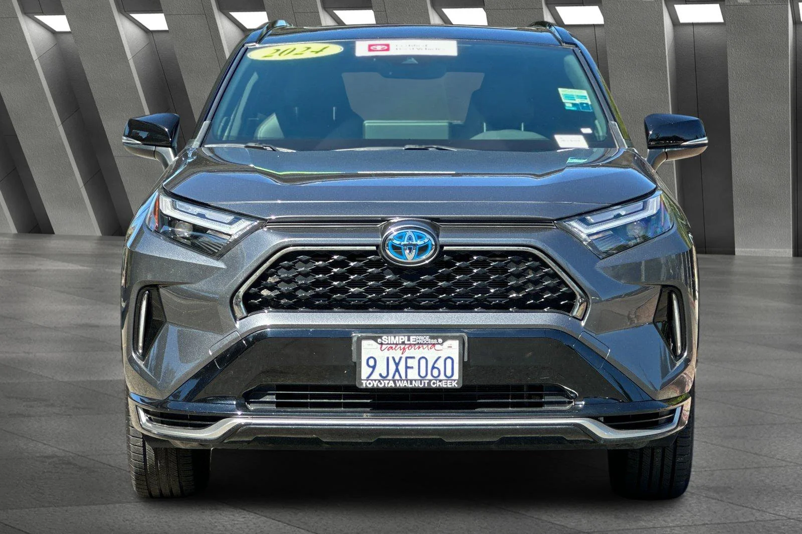2024 Toyota RAV4 XSE - Photo 15