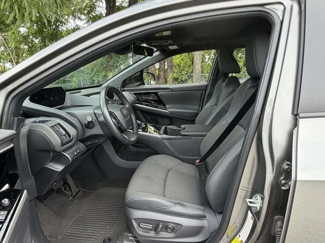 2024 Toyota bZ4X XLE - Photo 14