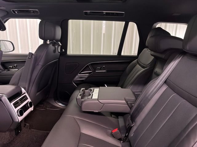 New 2026 Santorini Black Land Rover SE image 19