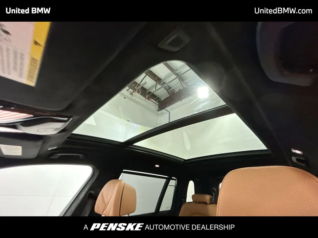 Used 2026 Manhattan Green Metallic BMW xDrive40i image 20