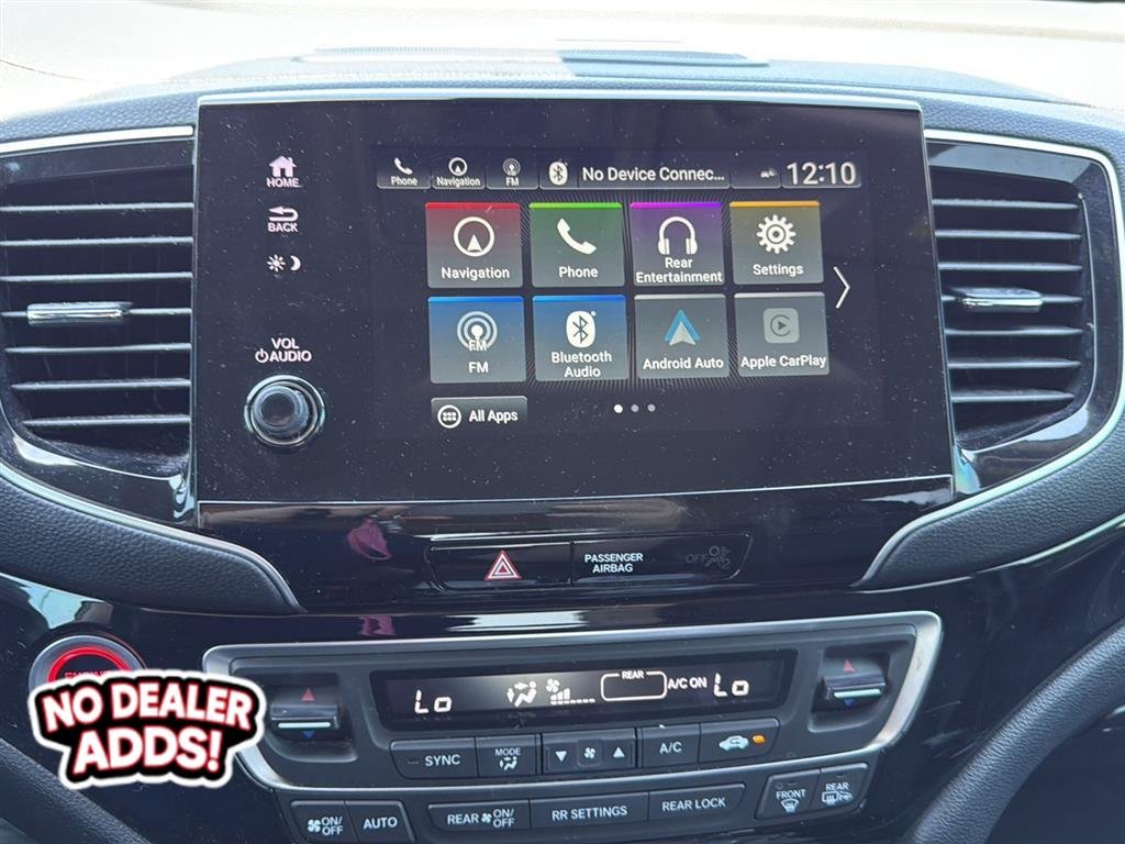 Used 2021 Platinum White Pearl Honda Touring w/Rear Captain