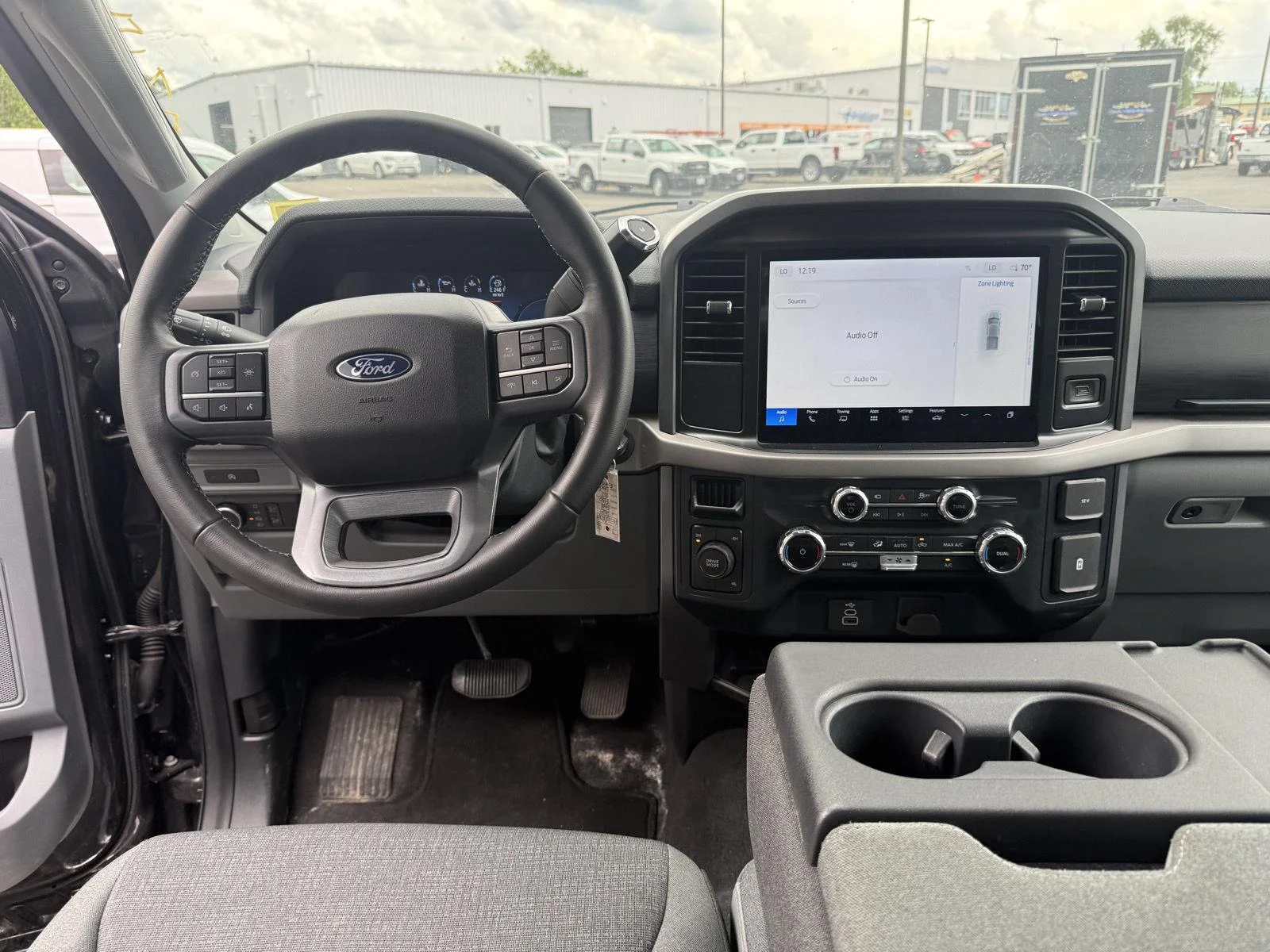 Used 2025 Agate Black Ford XLT image 2