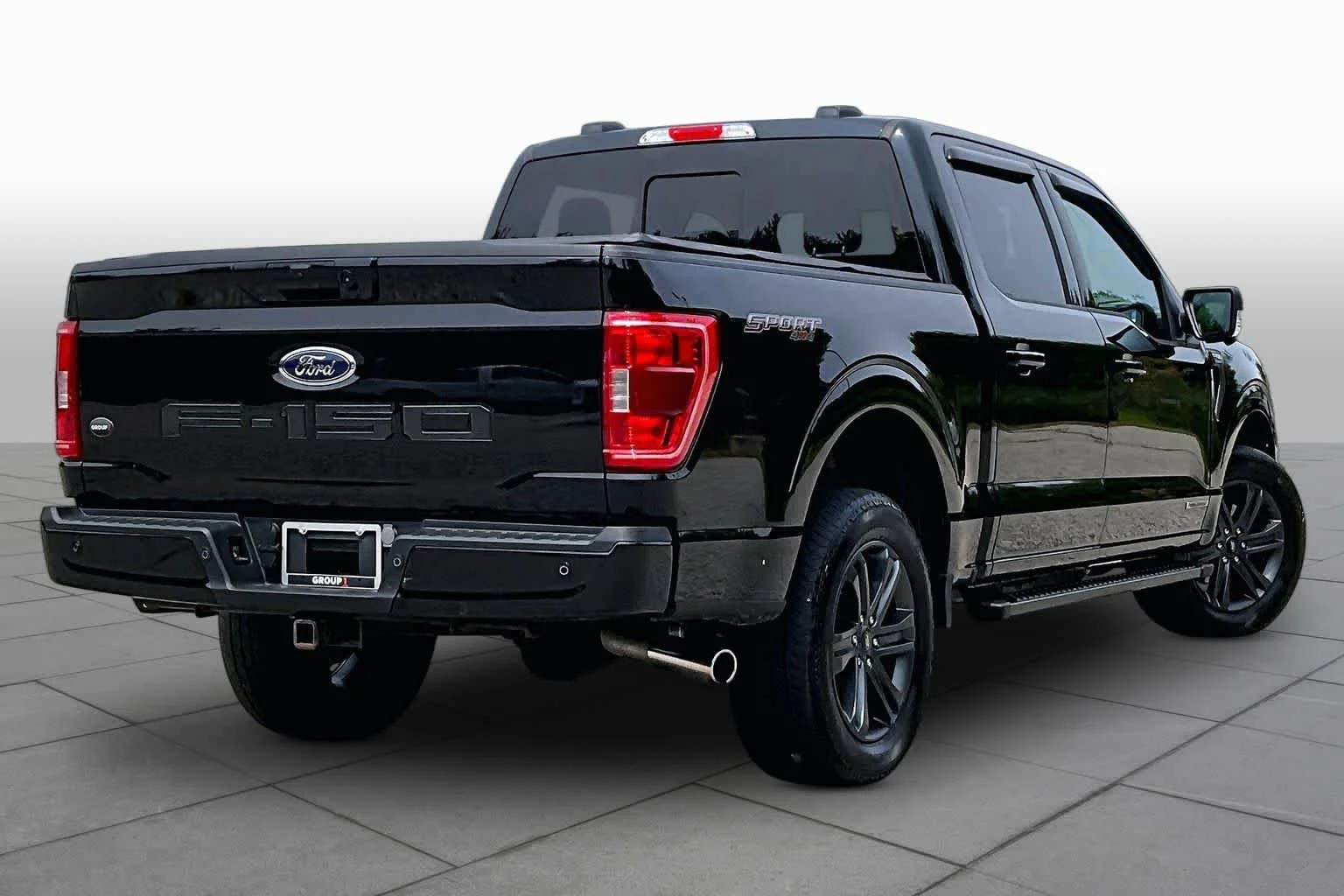 Certified Used 2023 Agate Black Metallic Ford XLT image 13