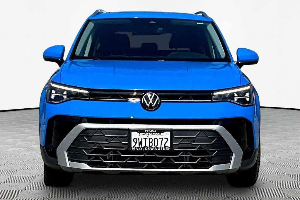 Used 2025 Blue Volkswagen 1.5T SE image 2