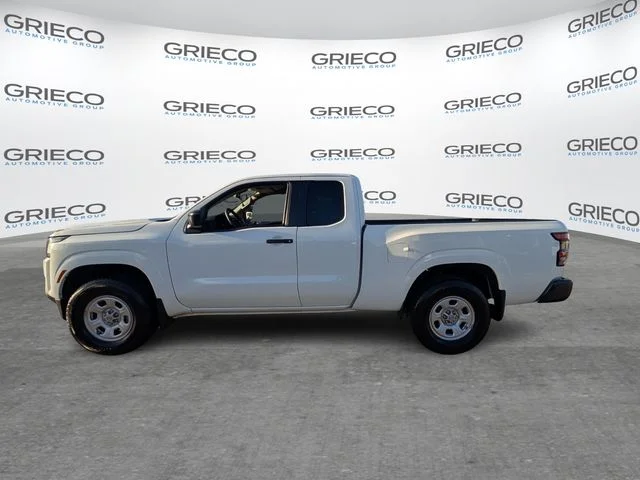 Used 2024 Glacier White Nissan S image 4