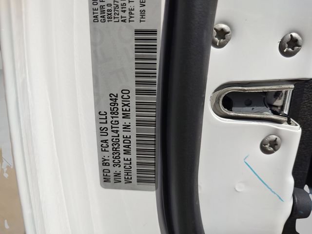 New 2026 Bright White Clear-Coat Exterior Paint RAM Tradesman image 35