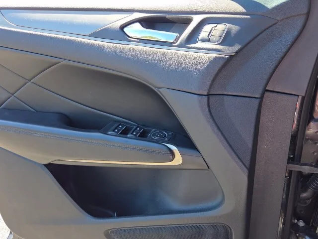 Used 2019 Magnetic Gray Metallic Lincoln Standard image 30