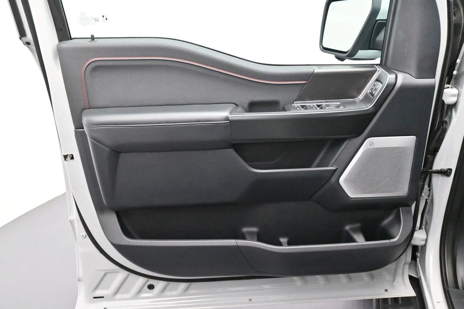 Used 2024 Avalanche Gray Ford Raptor image 11