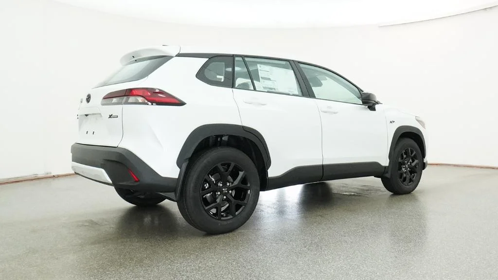 New 2026 Wind Chill Pearl Toyota L image 22