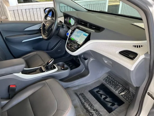 Used 2021 Silver Ice Metallic Chevrolet Premier image 55