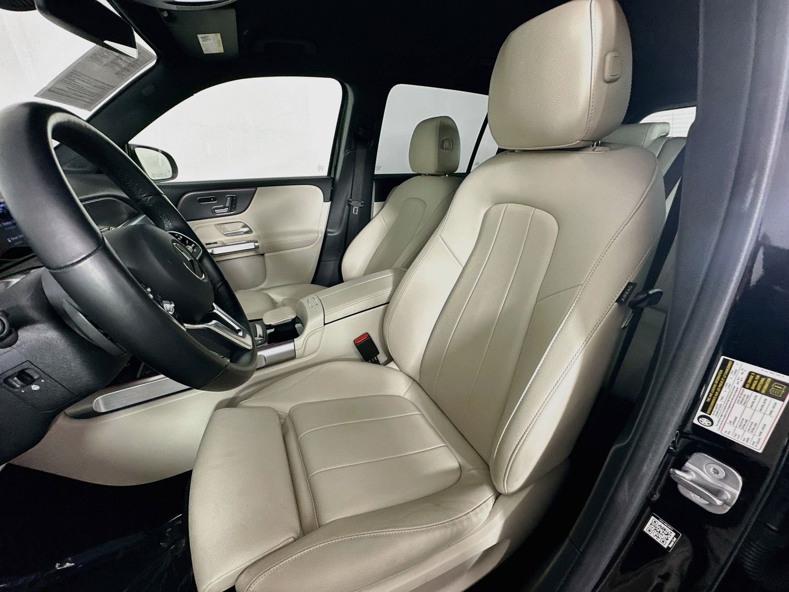 Used 2023 Black Mercedes-Benz 300 image 22