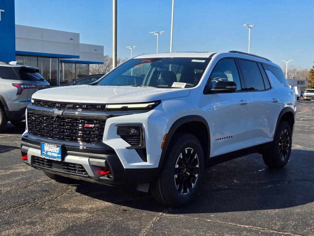 New 2026 Polar White Tricoat Chevrolet Z71 image 3