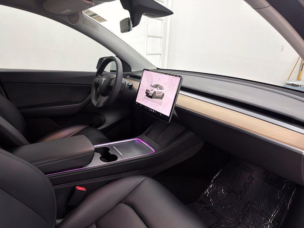 Used 2022 White Tesla Performance image 30