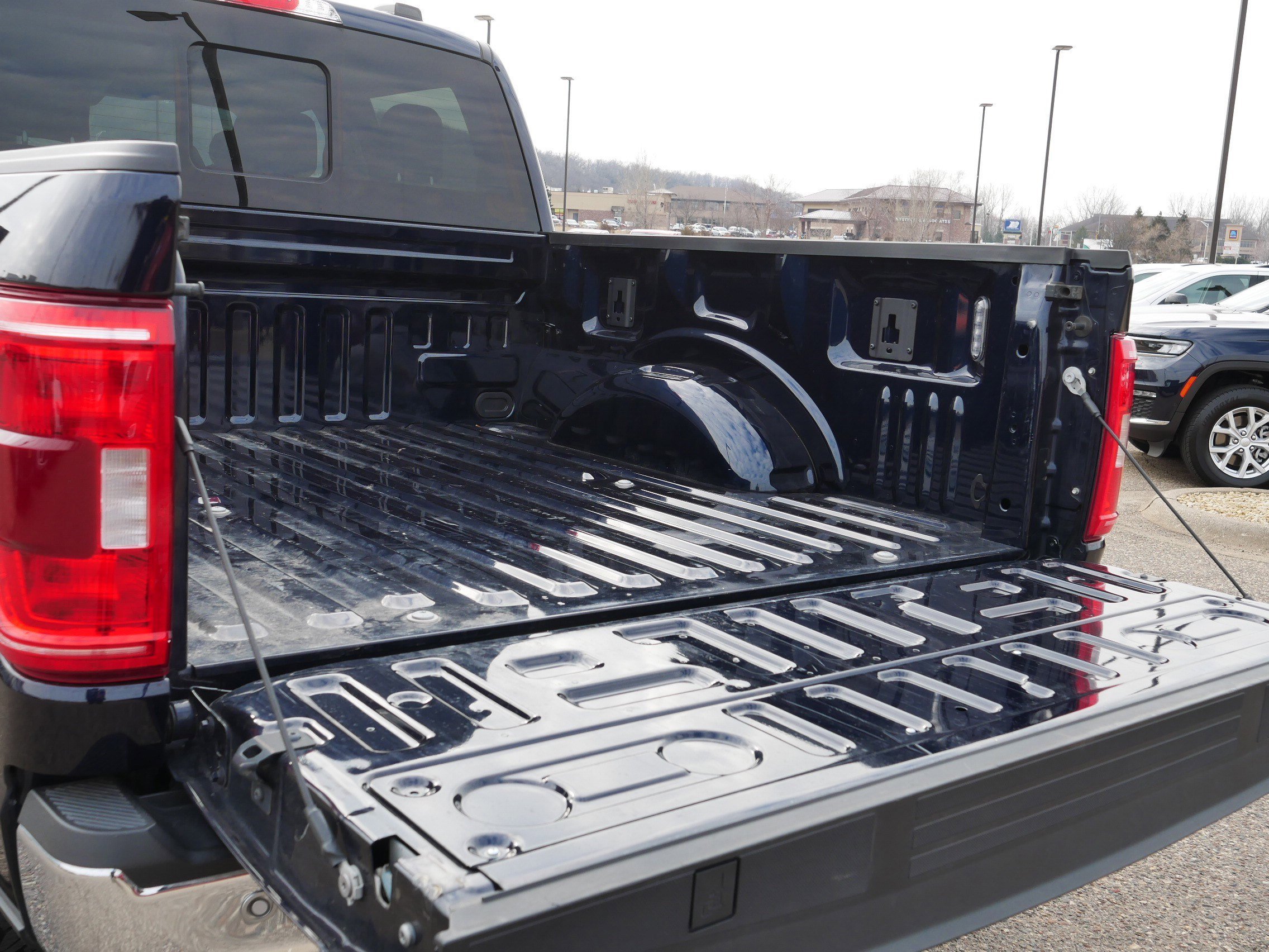 2021 Ford F-150 XLT - Photo 18