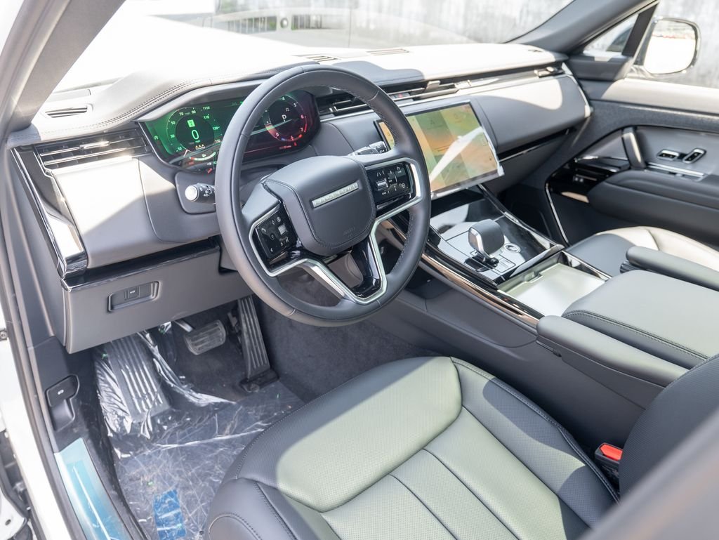 New 2026 Fuji White Land Rover SE image 11