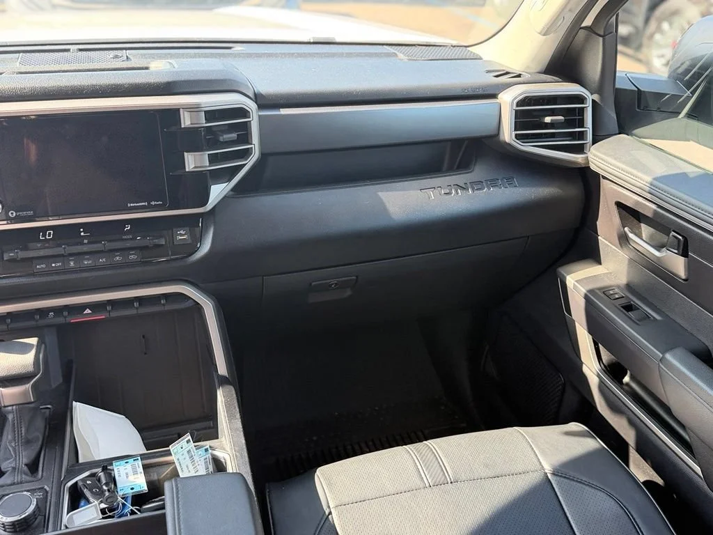 Used 2023 White Toyota SR5 image 18