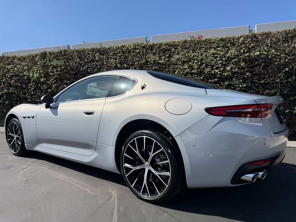 New 2026 Bianco Astro Maserati  image 6