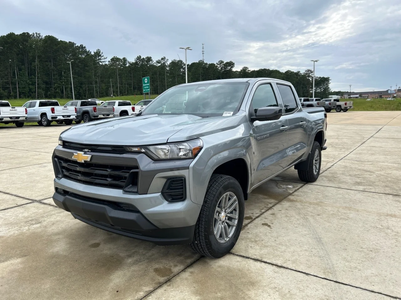 New 2026 Sterling Gray Metallic Chevrolet LT image 1