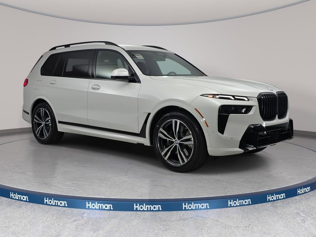 New 2026 Mineral White Metallic BMW xDrive40i image 3