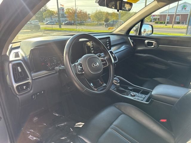 Used 2021 Everlasting Silver Kia S image 9