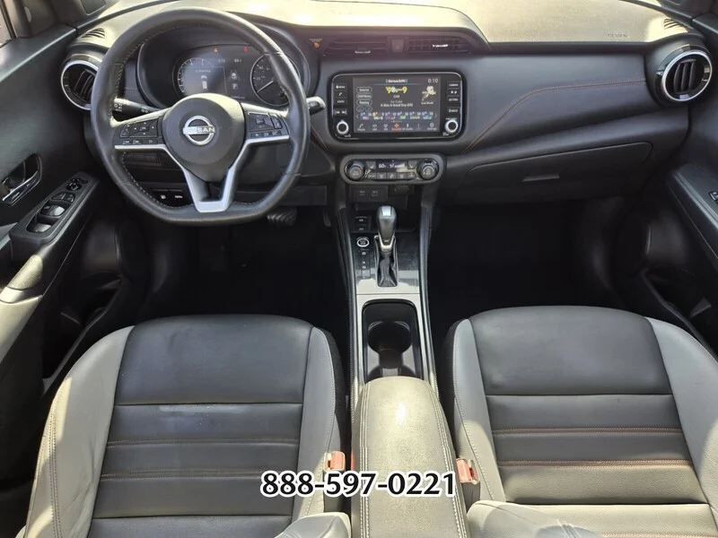 Used 2022 Aspen White NISSAN SR image 13