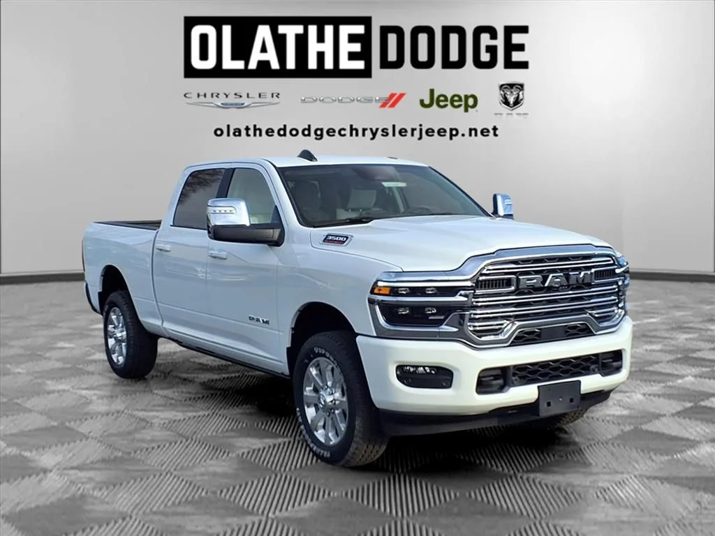 New 2026 Bright White Clear-Coat Exterior Paint RAM Laramie image 36