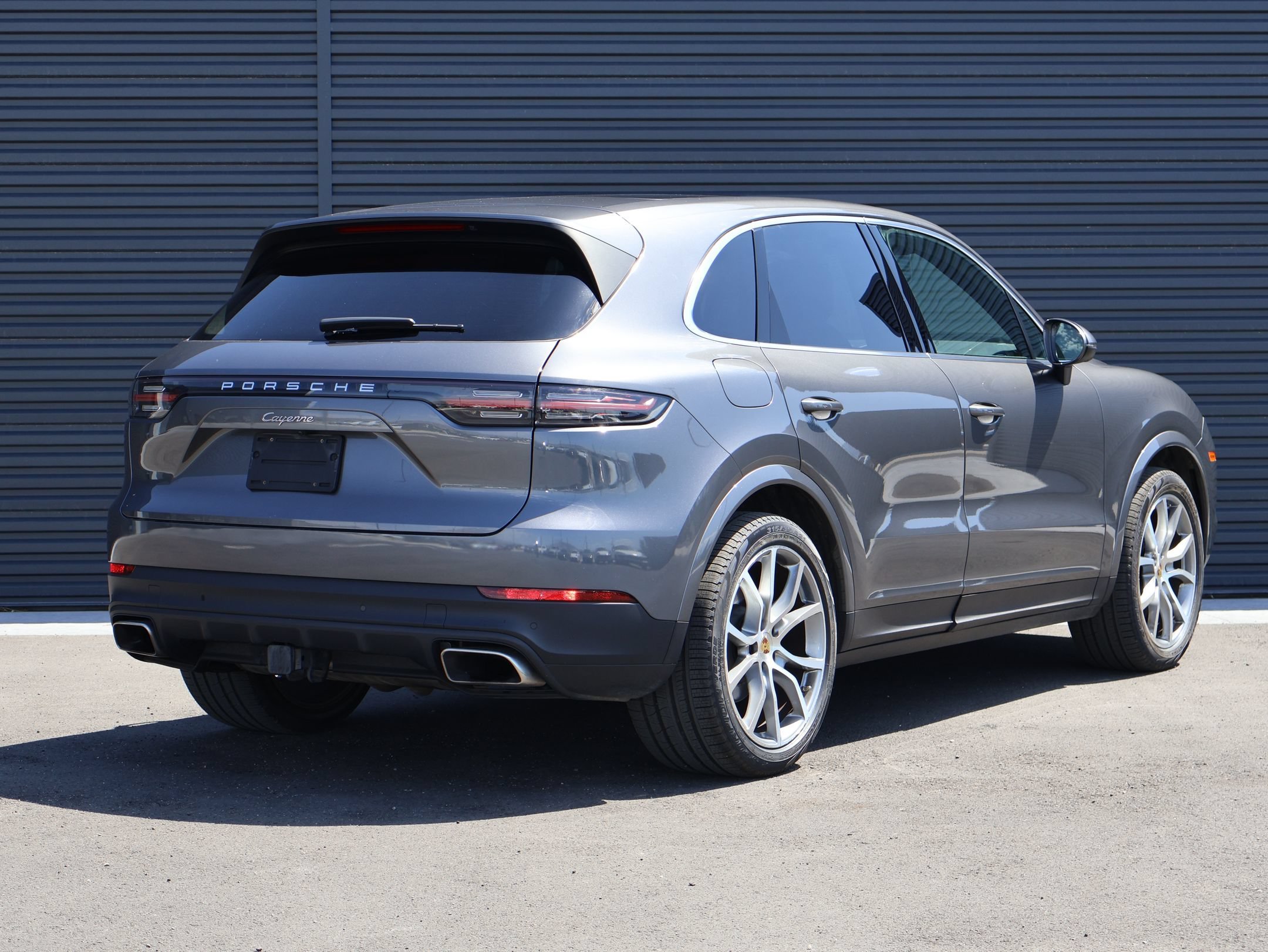 Certified Used 2023 Quartzite Grey Metallic Porsche  image 9